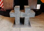 Kryžius akmeninis S. Dariaus ir S. Girėno mauzoliejaus