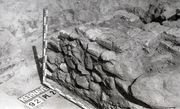 Kernavės dvarvietės archeologiniai tyrimai: krosnies pamato pjūvis