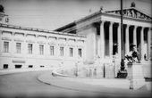 Prano Gudyno kelionių nuotrauka: Austrijos parlamento (Parlamentsgebäude, colloquially das Parlament) rūmų motyvas, Viena (Austrija)