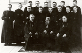 Telšių kunigų seminarijos profesoriai ir auklėtiniai