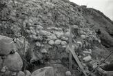 Negatyvas. Archeologiniai kasinėjimai Trakų salos pilyje. 1958.II.5.