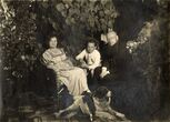 E. Šalkausko šeimos su šunimi portretas