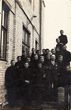 Grupė Panevėžio lenkų gimnazijos gimnazistų su mokytoju Valerijonu Straševičiumi. 1931 m.
