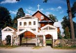 Kupreliškio Šv. arkangelo Mykolo bažnyčia ir vartai