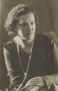 E. Kvedaraitės-Mykolaitienės portretinė fotonuotrauka