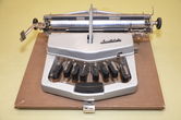 Brailio rašto mašinėlė 