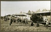 Lietuvos karo aviacijos mokomojo būrio lėktuvai ruošiami „kovos skrydžiui“