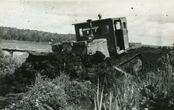 Buldozeris ant traktoriaus S-80 pagrindo